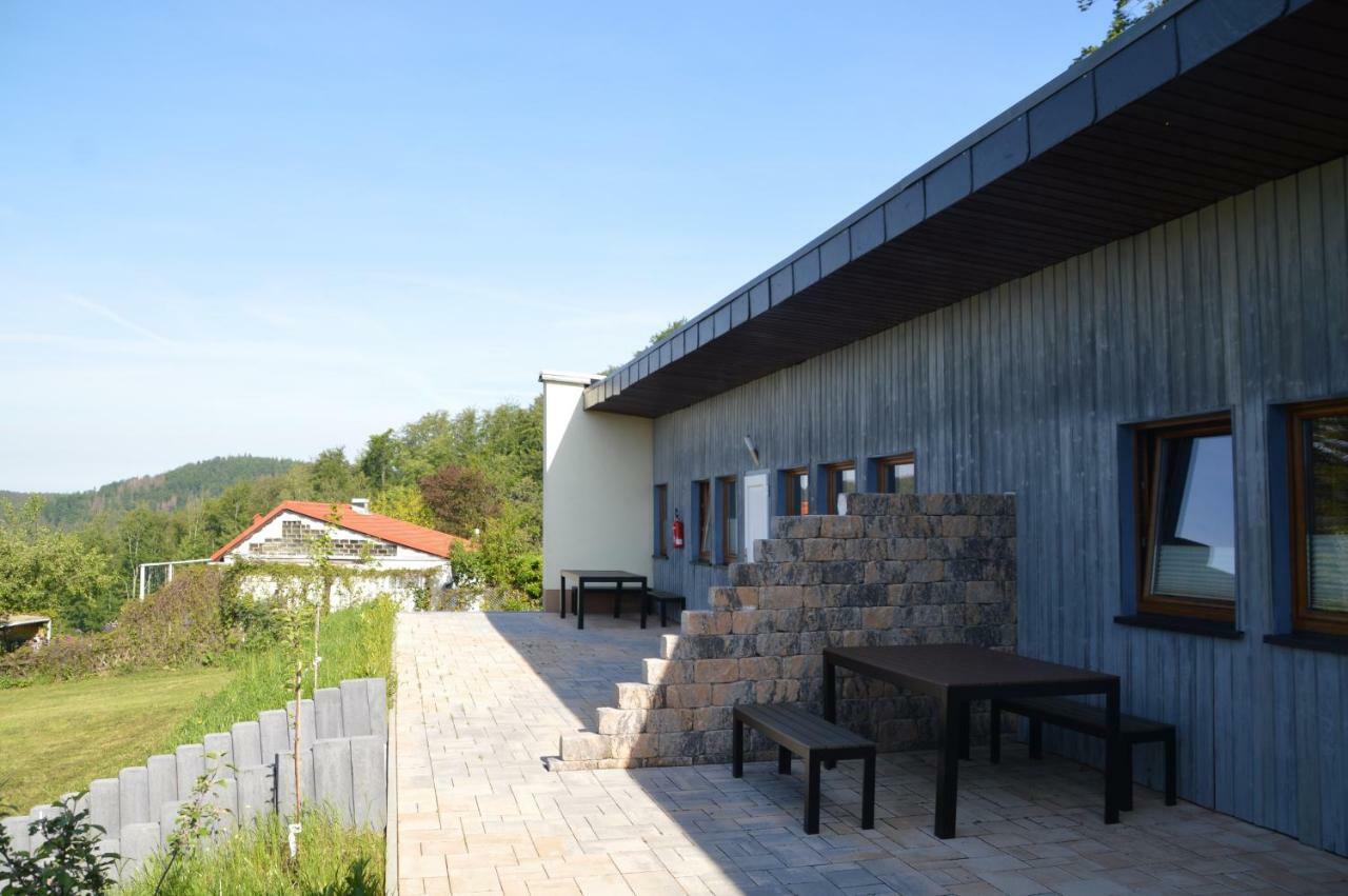 Bergpanorama Ruhla Apartamento Exterior foto